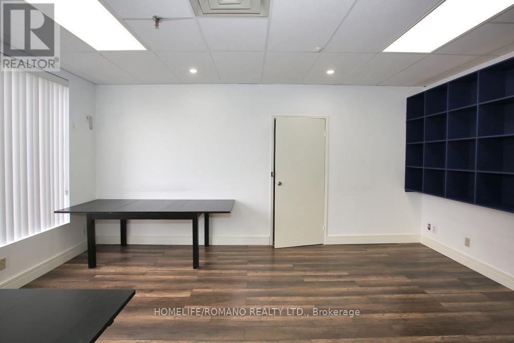 155 Caster Avenue, Vaughan (Pine Valley Business Park), Ontario  L4L 5Y8 - Photo 5 - N12916130