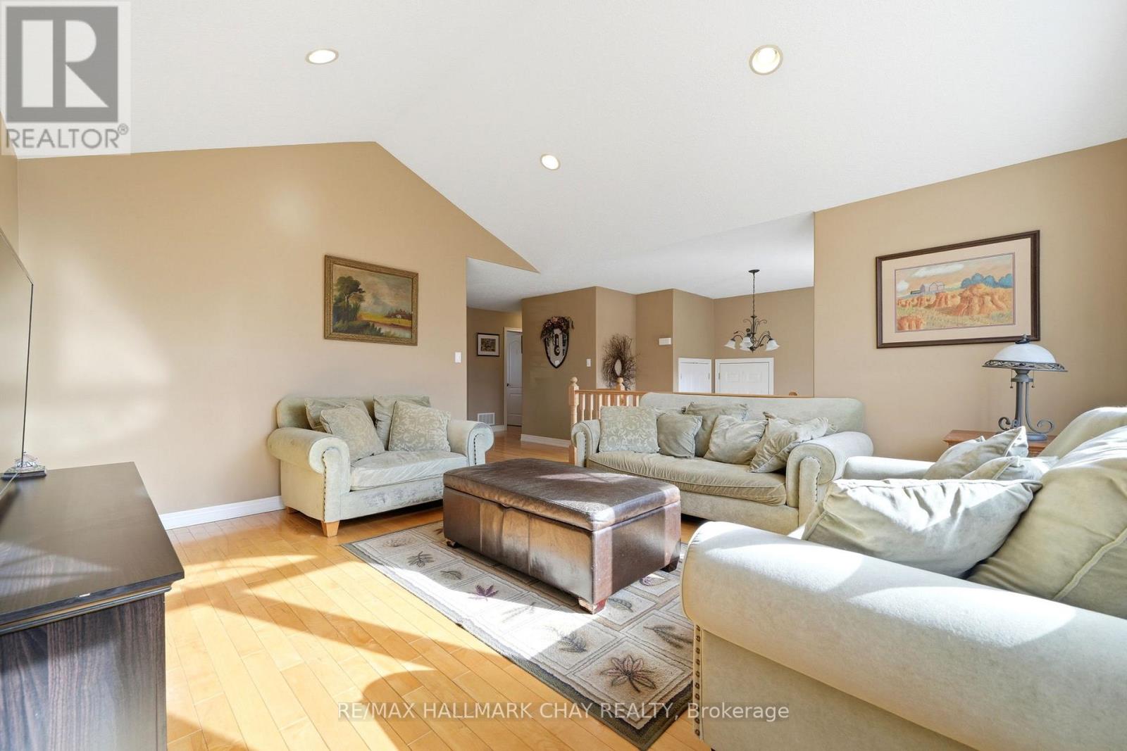 57 Tecumseth Street S, New Tecumseth, Ontario  L0G 1A0 - Photo 12 - N12916180