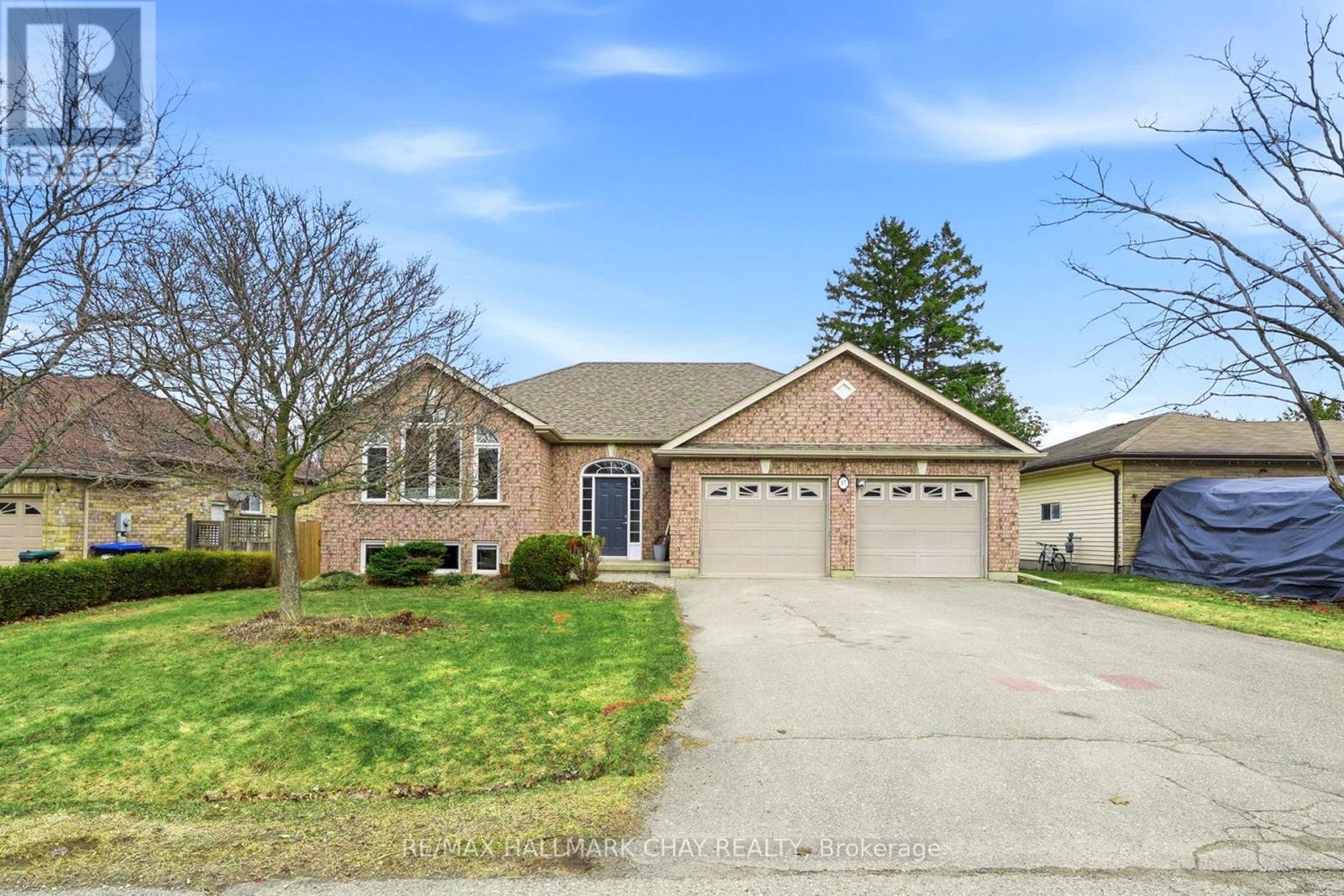 57 Tecumseth Street S, New Tecumseth, Ontario  L0G 1A0 - Photo 3 - N12916180