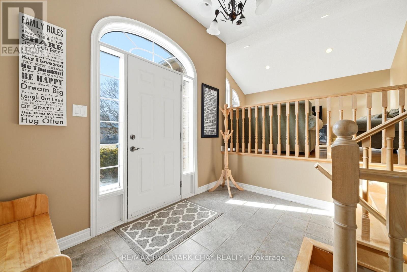 57 Tecumseth Street S, New Tecumseth, Ontario  L0G 1A0 - Photo 8 - N12916180