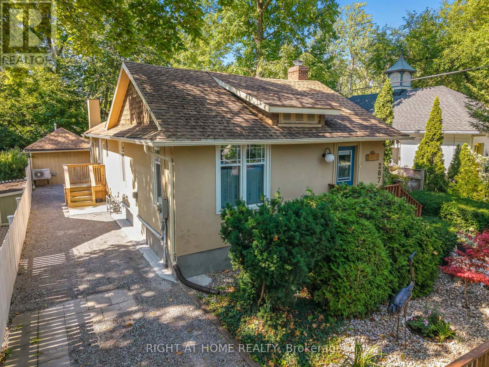 267 Victoria Street, Niagara-On-The-Lake, Ontario  L0S 1J0 - Photo 7 - X12605070