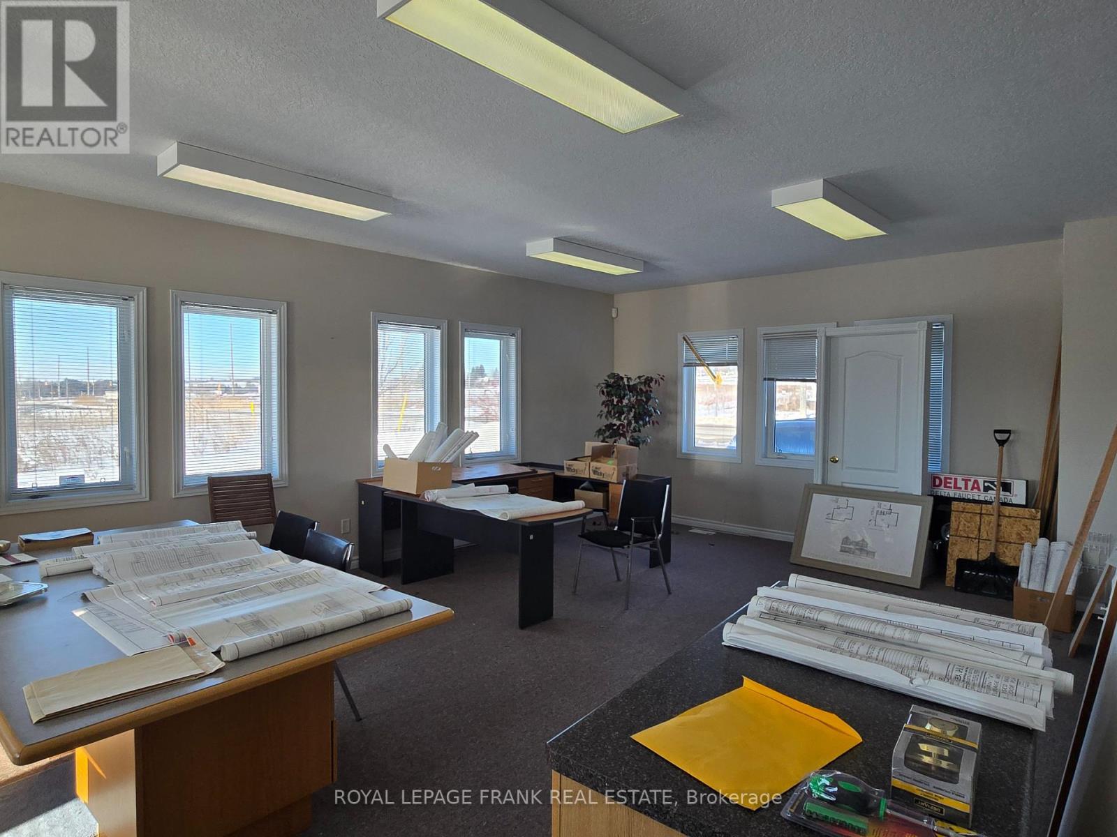 91 Columbus Road E, Whitby, Ontario  L1M 1Z4 - Photo 6 - E12901550