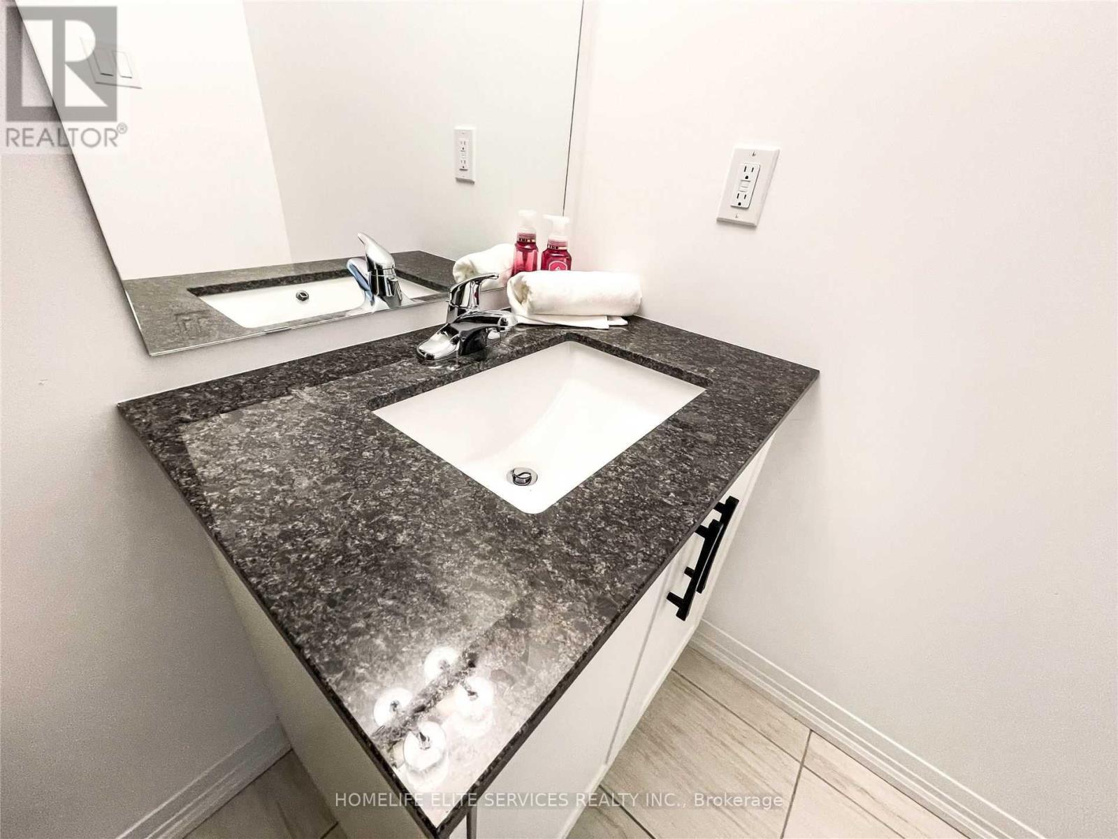 58 Fairlane Avenue, Barrie (Painswick South), Ontario  L9J 0M9 - Photo 20 - S12916118