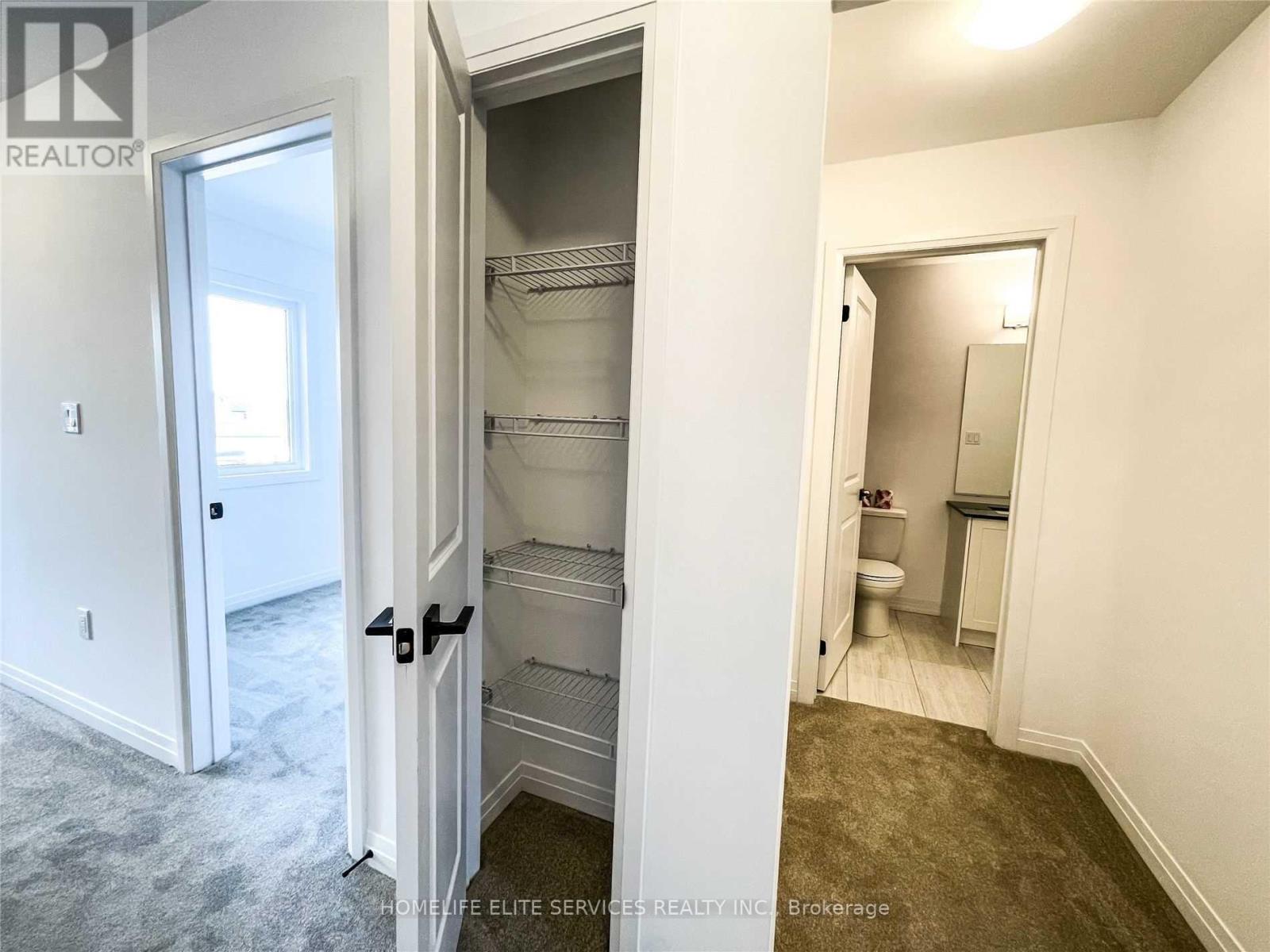 58 Fairlane Avenue, Barrie (Painswick South), Ontario  L9J 0M9 - Photo 24 - S12916118