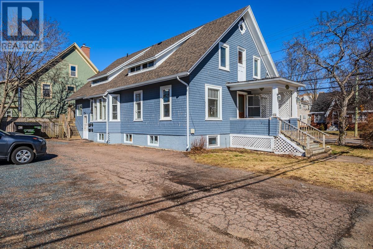 104 Lorne Street, Truro, Nova Scotia  B2N 3K5 - Photo 2 - 202605067
