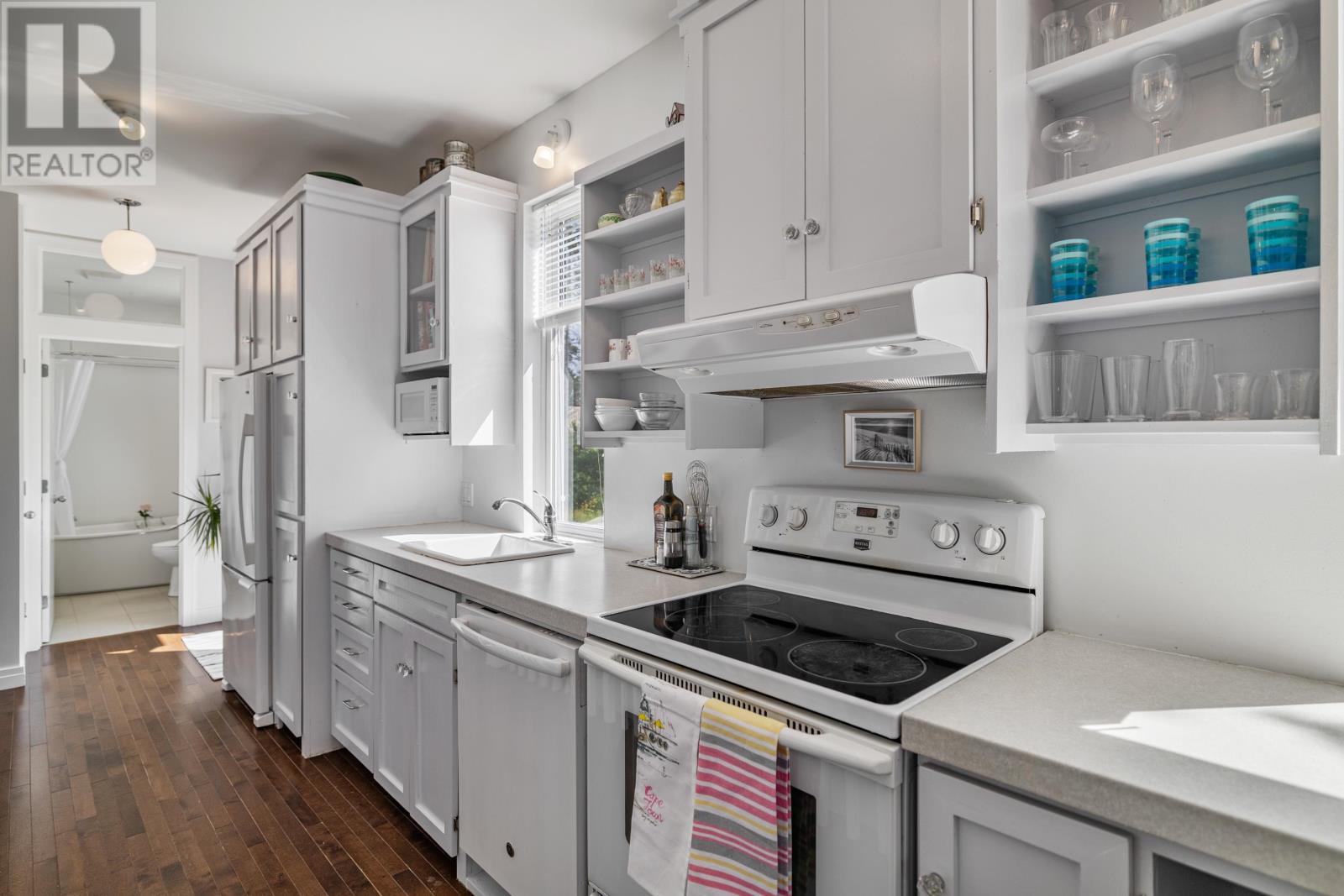 10 Pine Street, Brackley Beach, Prince Edward Island  C1E 2W1 - Photo 15 - 202605352