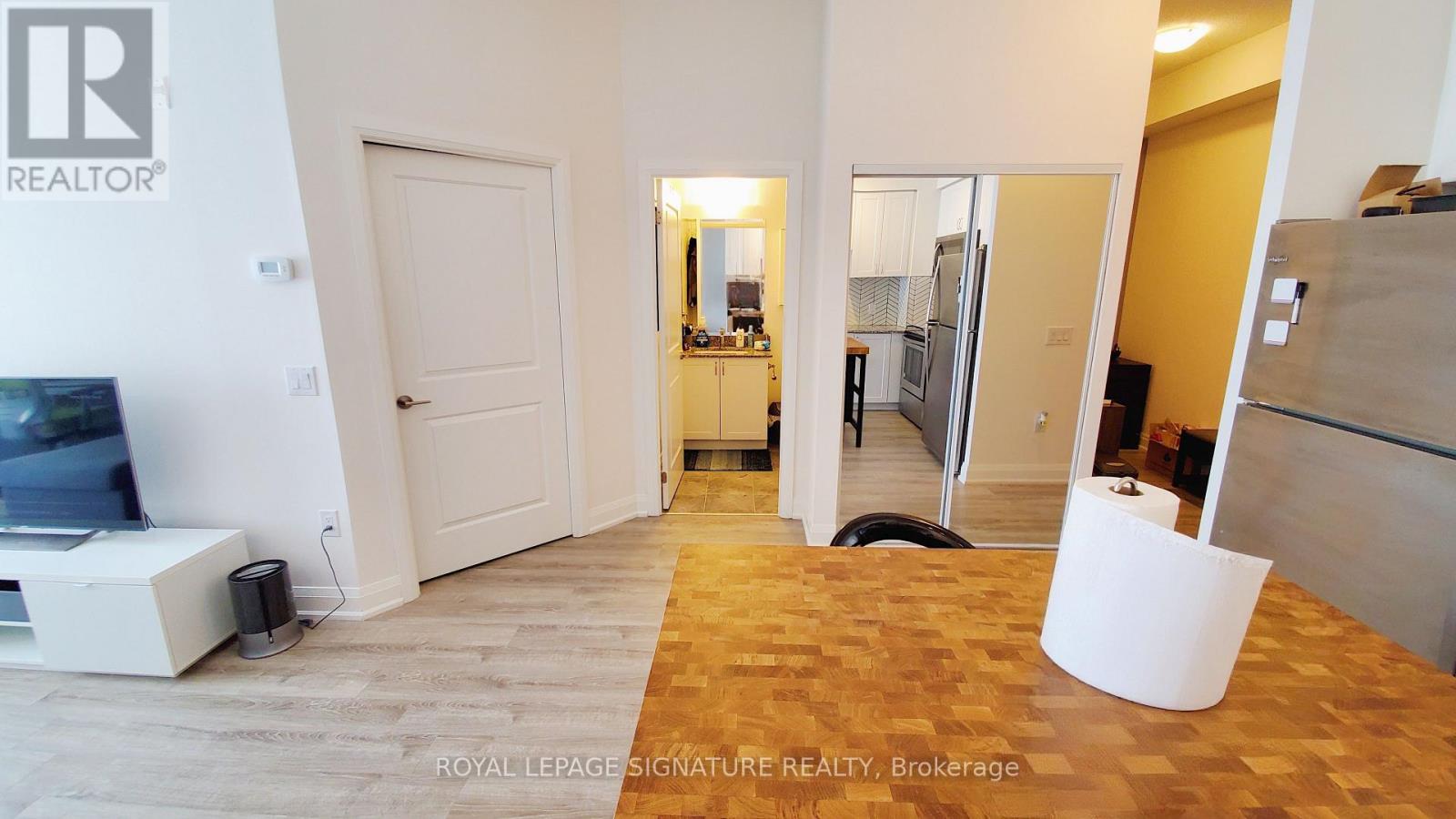 610 - 2800 Keele Street, Toronto, Ontario  M3M 0B8 - Photo 3 - W12916060