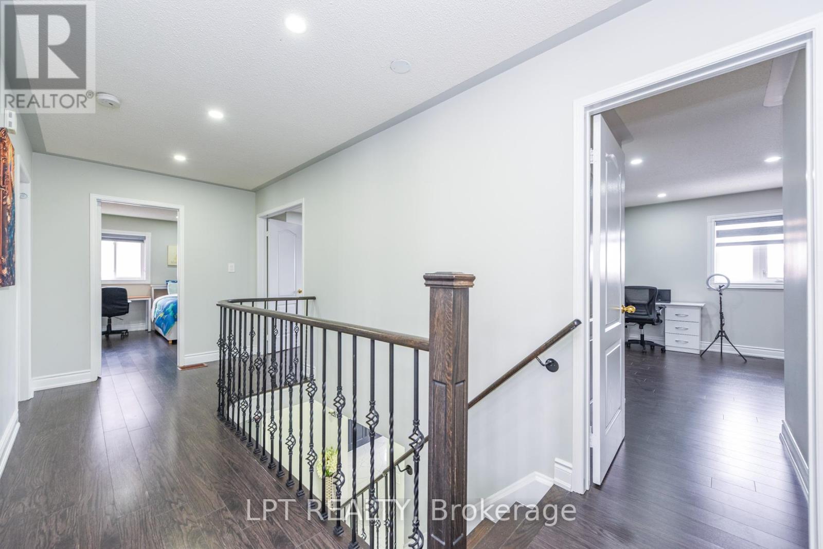 7 Chapparal Drive, Brampton, Ontario  L6R 3C5 - Photo 18 - W12916082