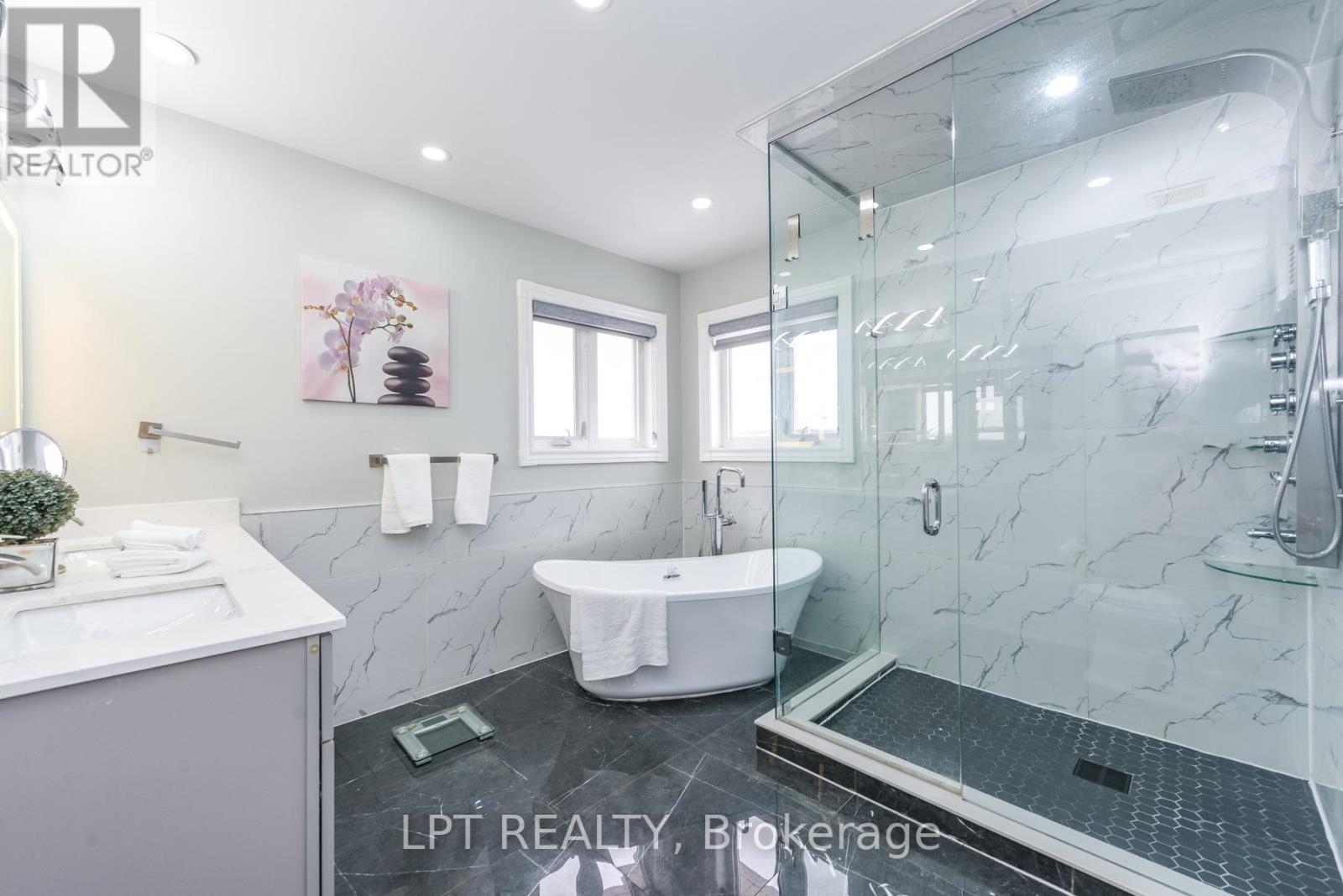 7 Chapparal Drive, Brampton, Ontario  L6R 3C5 - Photo 32 - W12916082