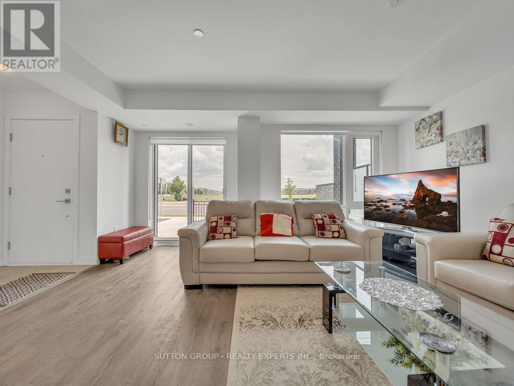 17 - 25 Romilly Avenue, Brampton, Ontario  L7A 5L8 - Photo 3 - W12916096