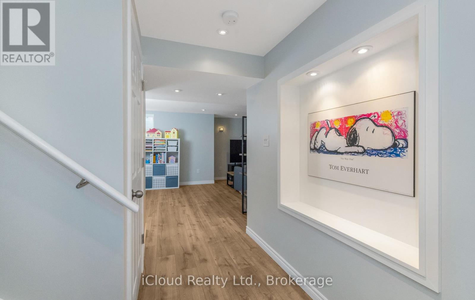 935 Vickerman Way, Milton, Ontario  L9T 0K5 - Photo 18 - W12916106