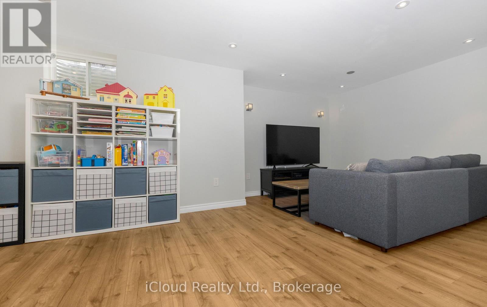 935 Vickerman Way, Milton, Ontario  L9T 0K5 - Photo 20 - W12916106