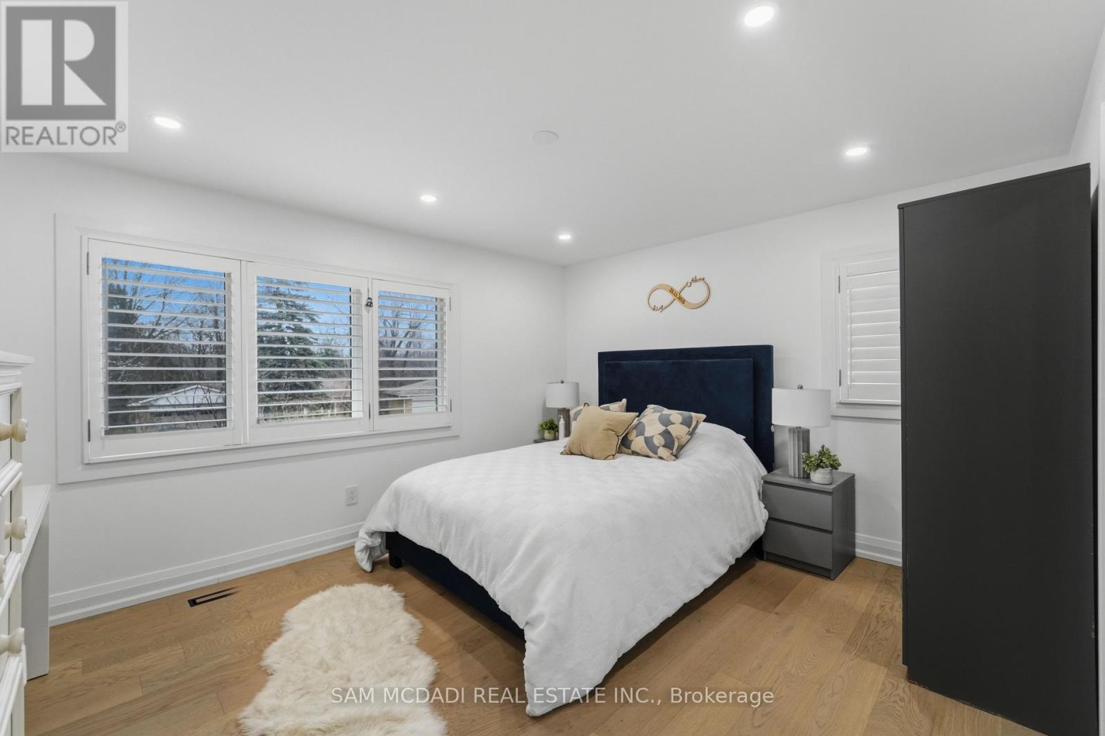 2290 Devon Road, Oakville, Ontario  L6J 5R4 - Photo 15 - W12916140