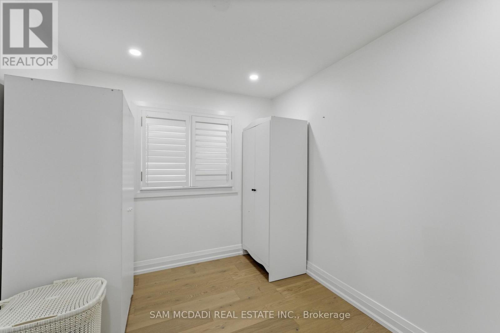 2290 Devon Road, Oakville, Ontario  L6J 5R4 - Photo 22 - W12916140