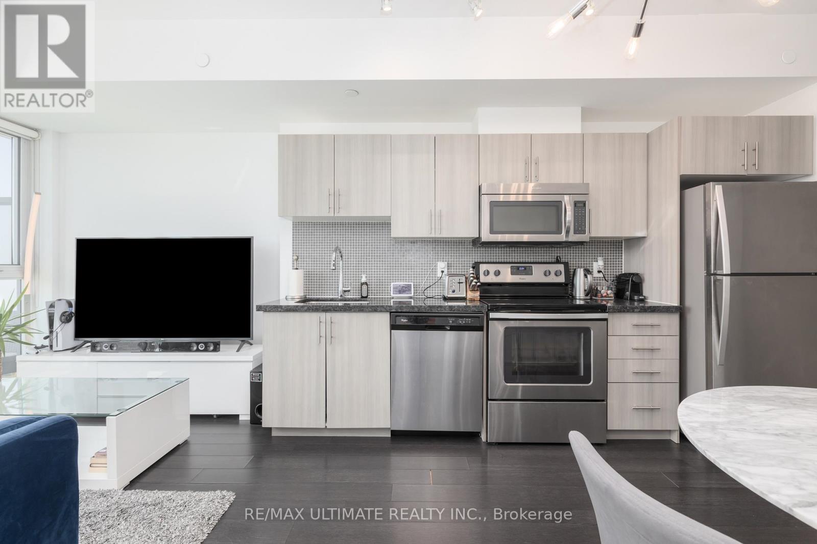 511 - 16 Mcadam Avenue, Toronto (Yorkdale-Glen Park), Ontario  M6A 1S5 - Photo 14 - W12916162