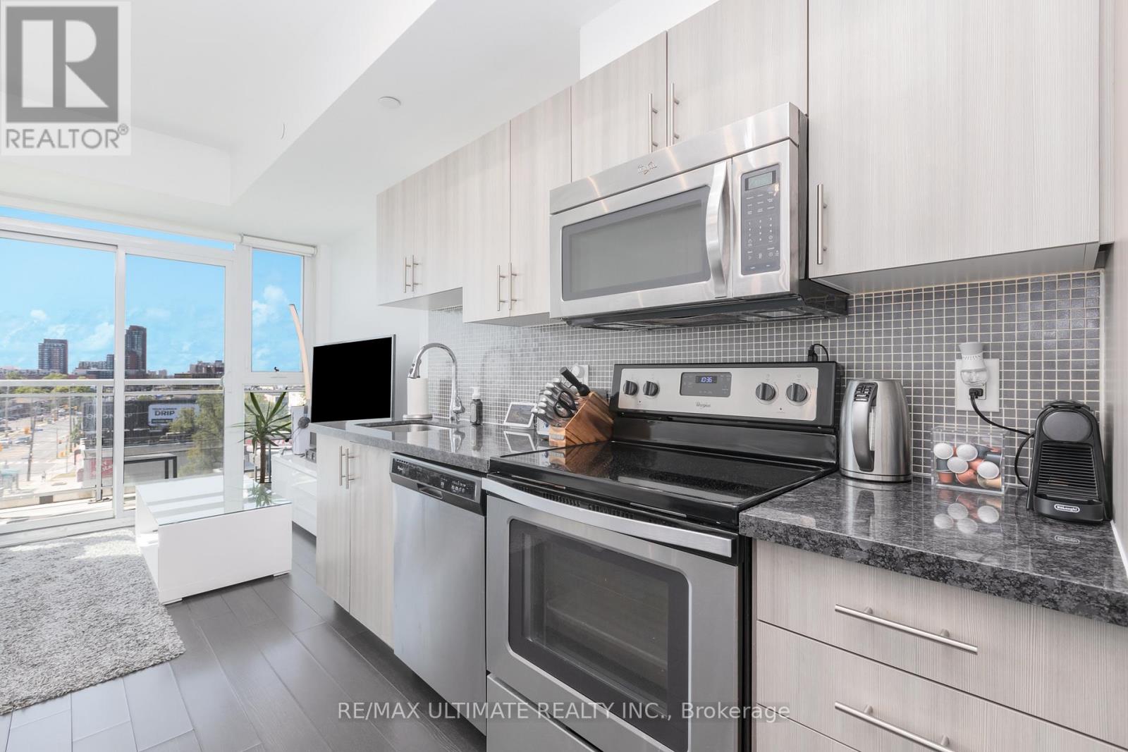 511 - 16 Mcadam Avenue, Toronto (Yorkdale-Glen Park), Ontario  M6A 1S5 - Photo 5 - W12916162