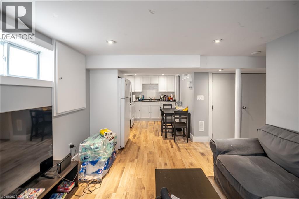 62 Harold Court, Hamilton, Ontario  L8S 2R9 - Photo 14 - 40810646