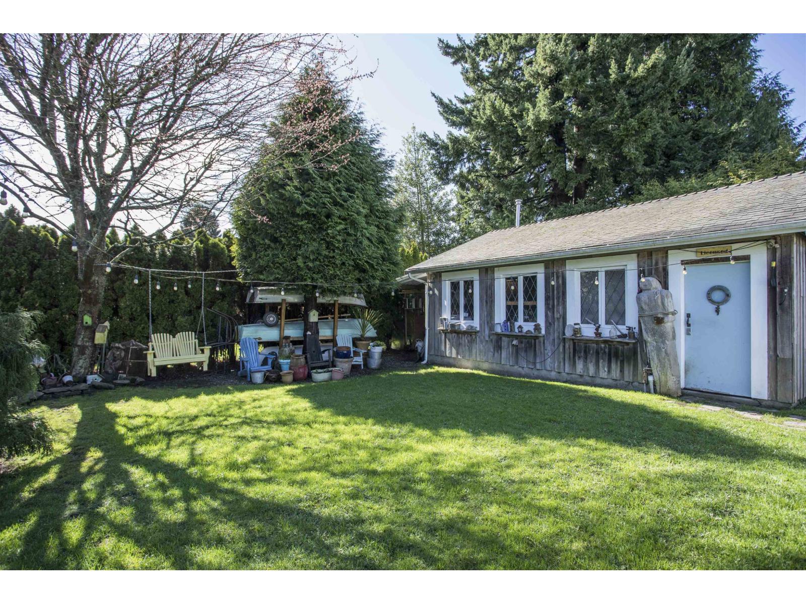 13852 Coldicutt Avenue, White Rock, British Columbia  V4B 3A9 - Photo 30 - R3102255