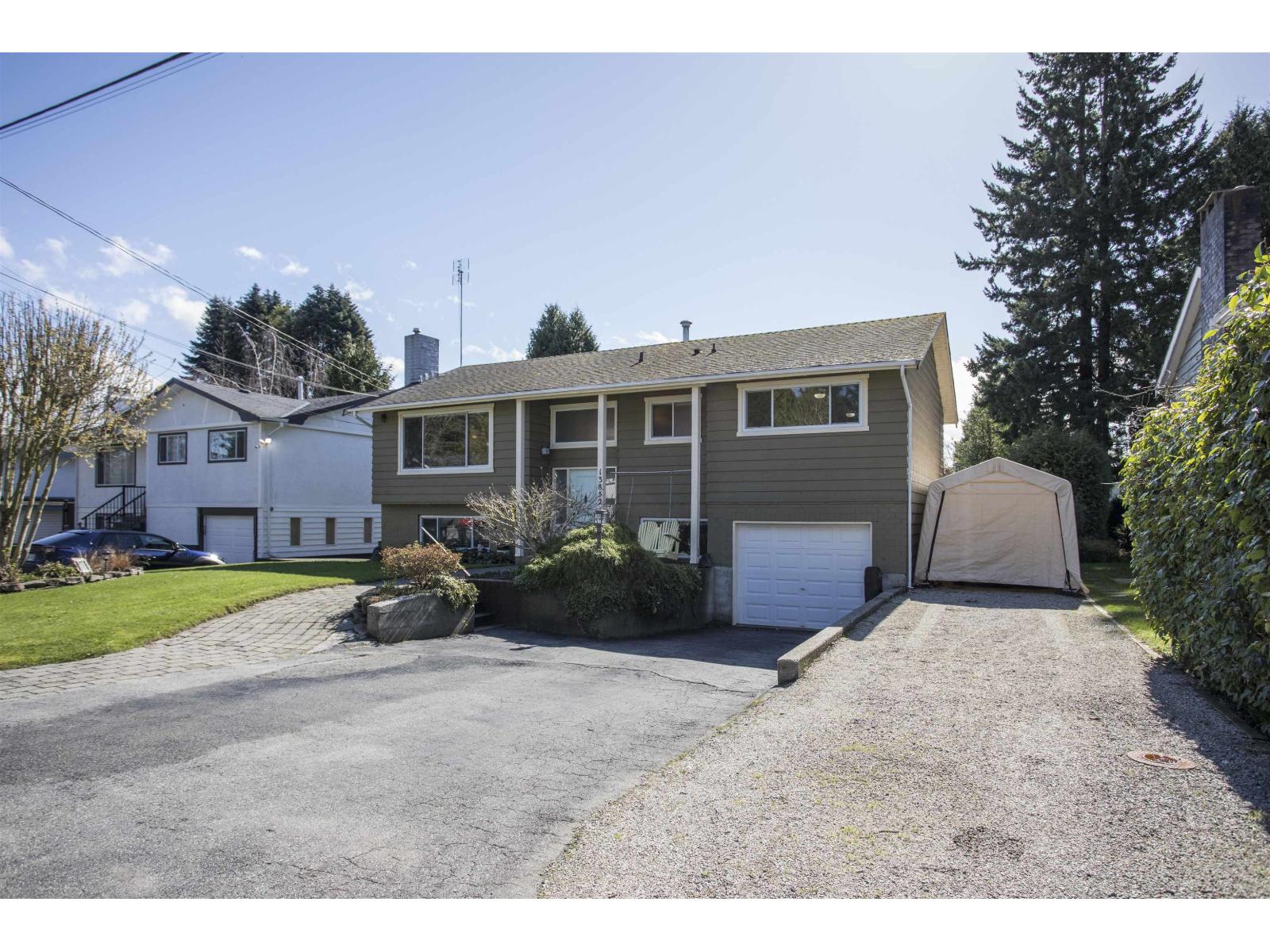 13852 Coldicutt Avenue, White Rock, British Columbia  V4B 3A9 - Photo 2 - R3102255