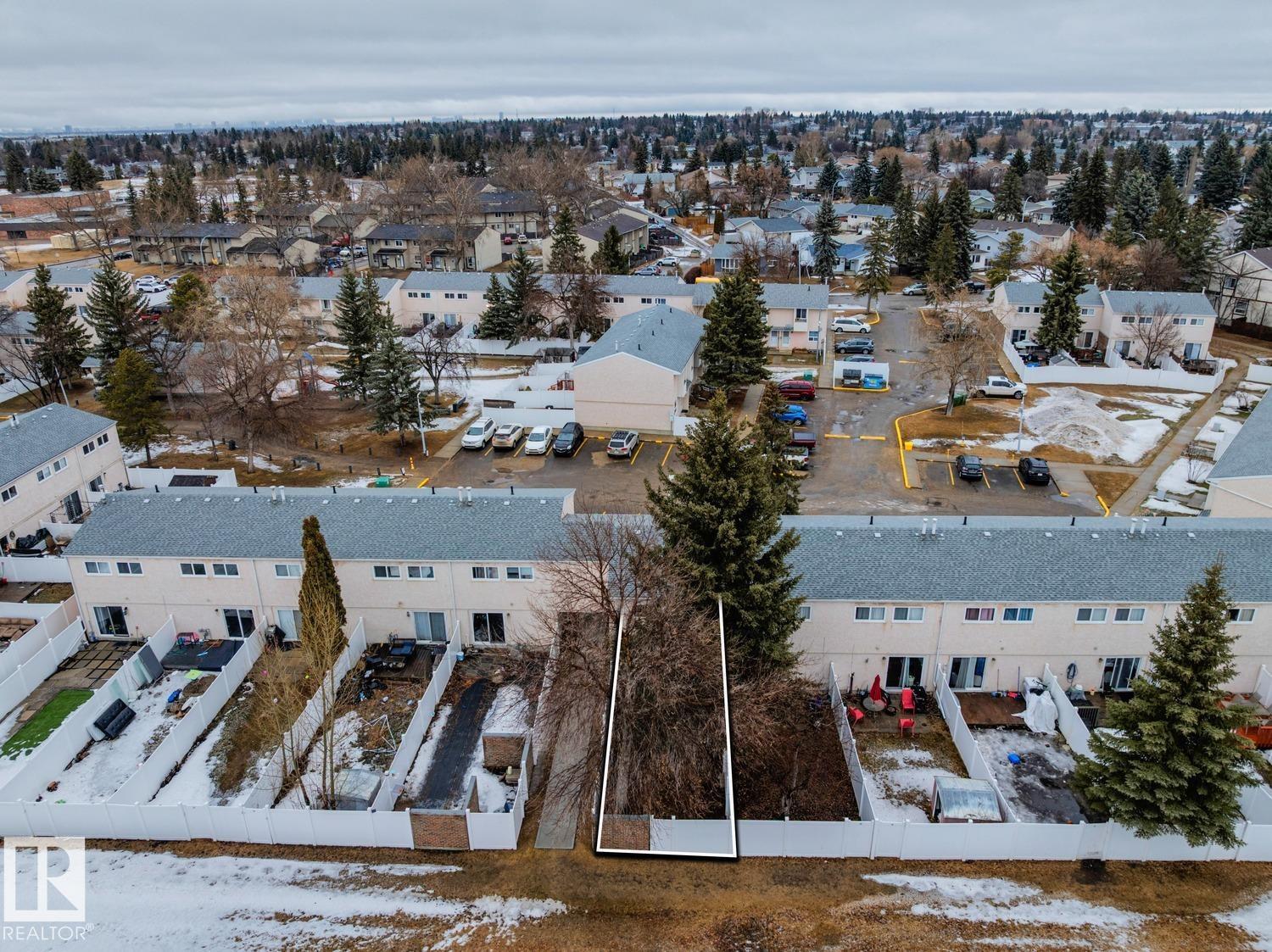 21 Lakewood Vg Nw, Edmonton, Alberta  T6K 2B3 - Photo 20 - E4478840