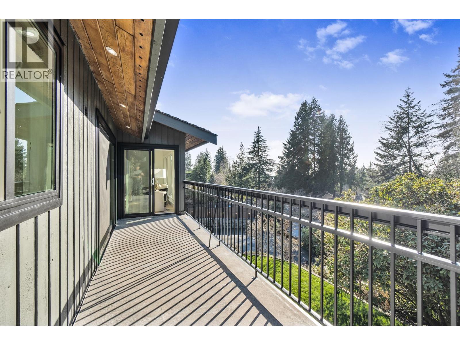 284 Montroyal Boulevard, North Vancouver, British Columbia  V7N 4E5 - Photo 37 - R3091175