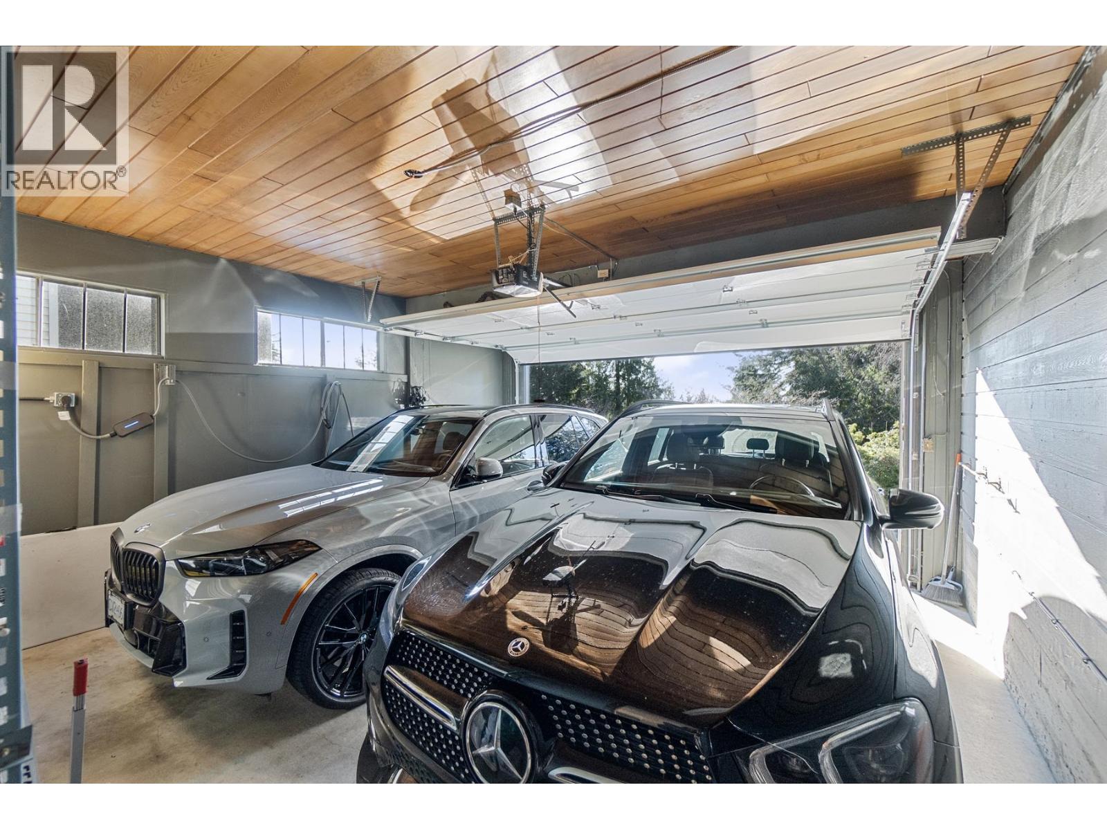 284 Montroyal Boulevard, North Vancouver, British Columbia  V7N 4E5 - Photo 38 - R3091175