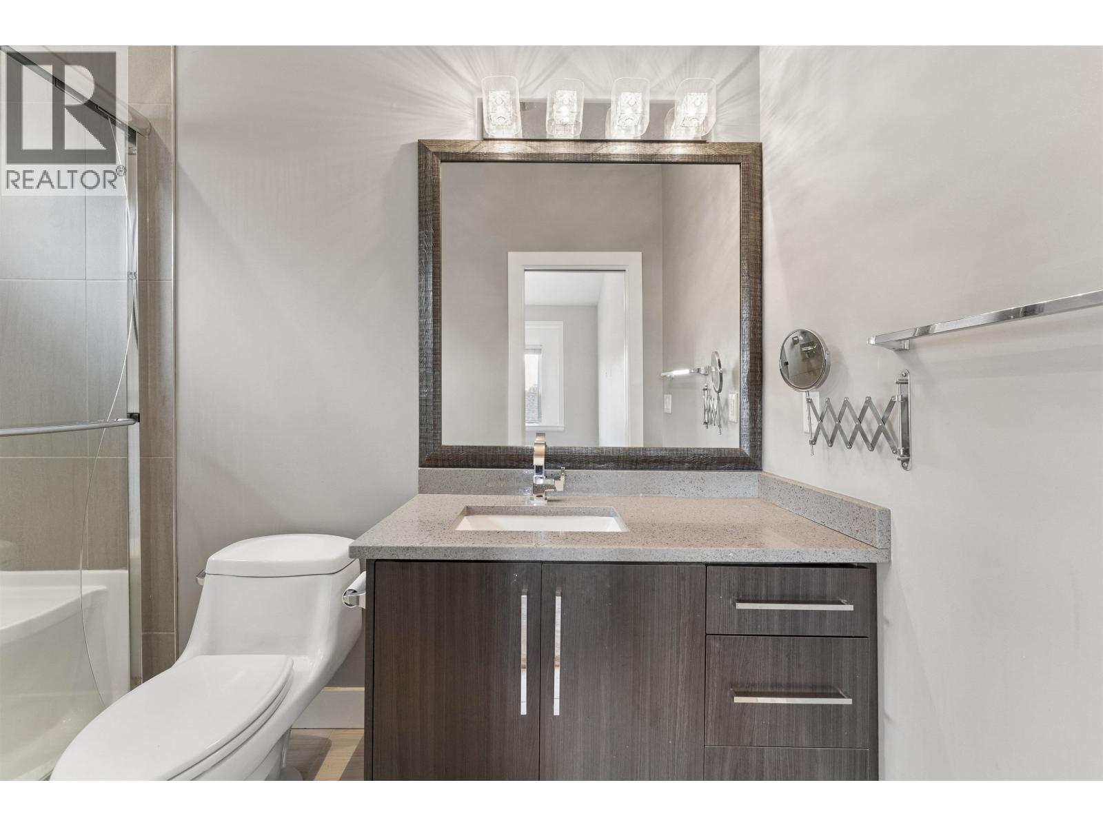 3233 Grant Street, Vancouver, British Columbia  V5K 3J1 - Photo 28 - R3102908