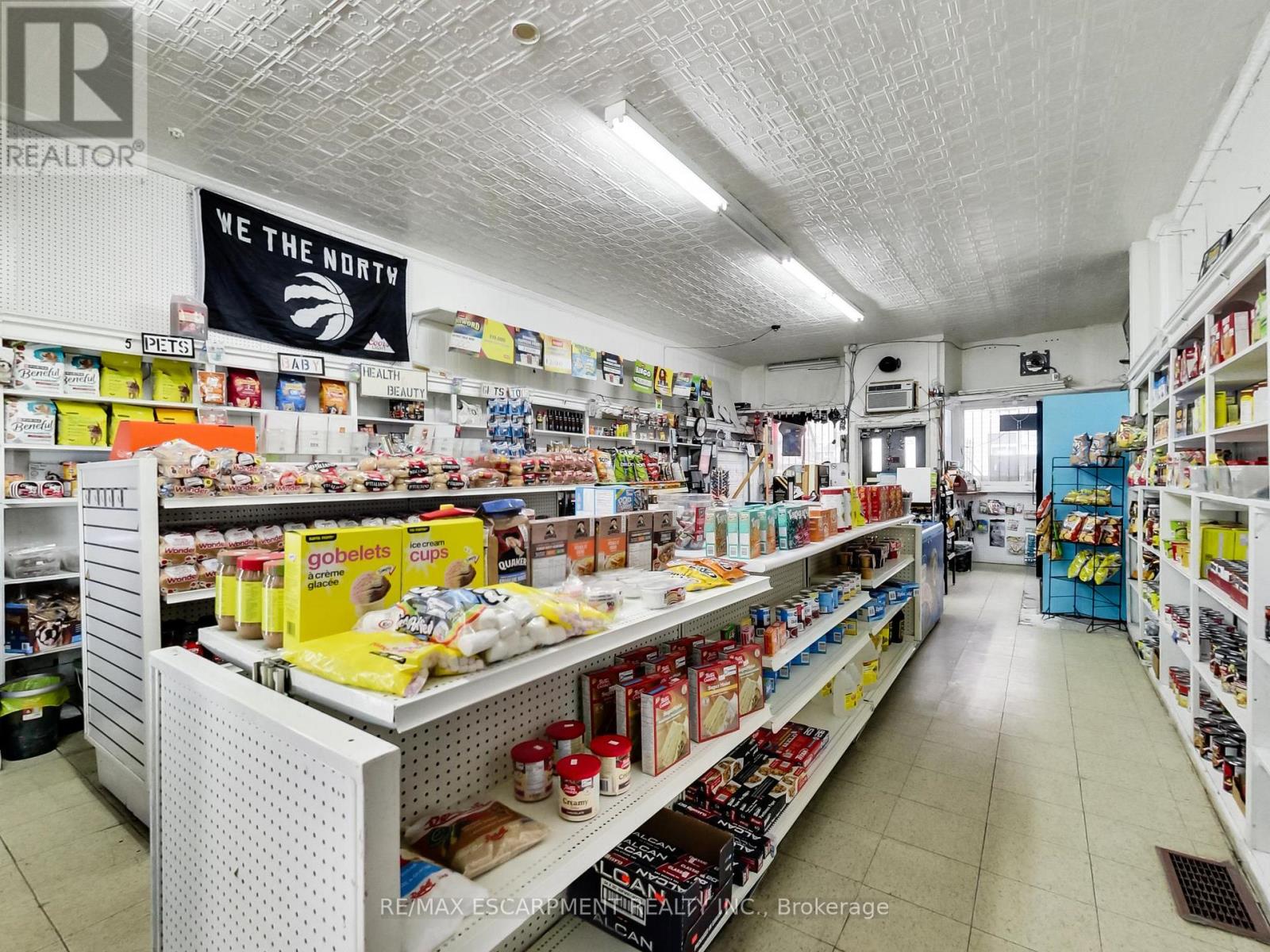 44 Francis Street, Hamilton (Industrial Sector), Ontario  L8L 3V3 - Photo 13 - X12916160