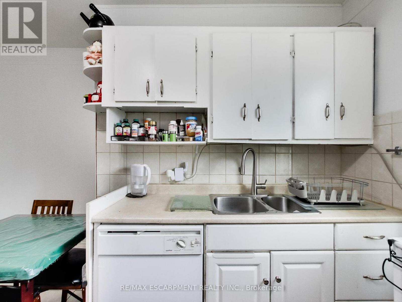 44 Francis Street, Hamilton (Industrial Sector), Ontario  L8L 3V3 - Photo 29 - X12916160