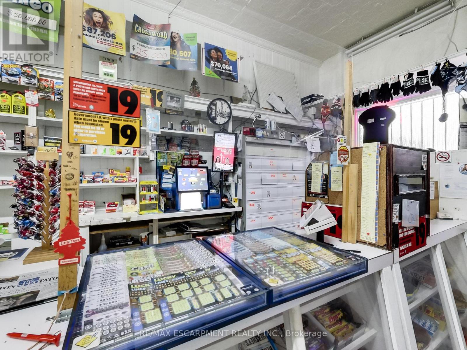 44 Francis Street, Hamilton (Industrial Sector), Ontario  L8L 3V3 - Photo 7 - X12916160