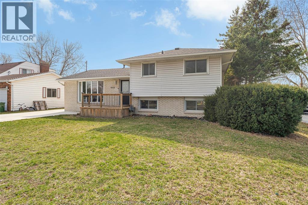 4959 Montgomery Drive, Lasalle, Ontario  N9H 1E6 - Photo 4 - 26006127