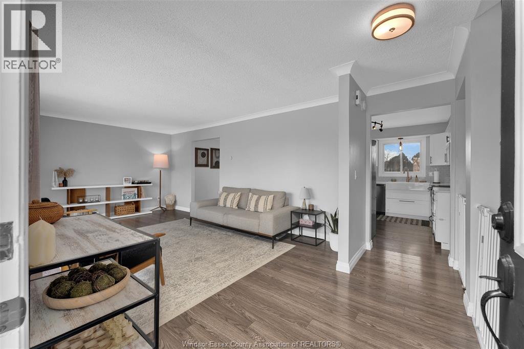 4959 Montgomery Drive, Lasalle, Ontario  N9H 1E6 - Photo 6 - 26006127