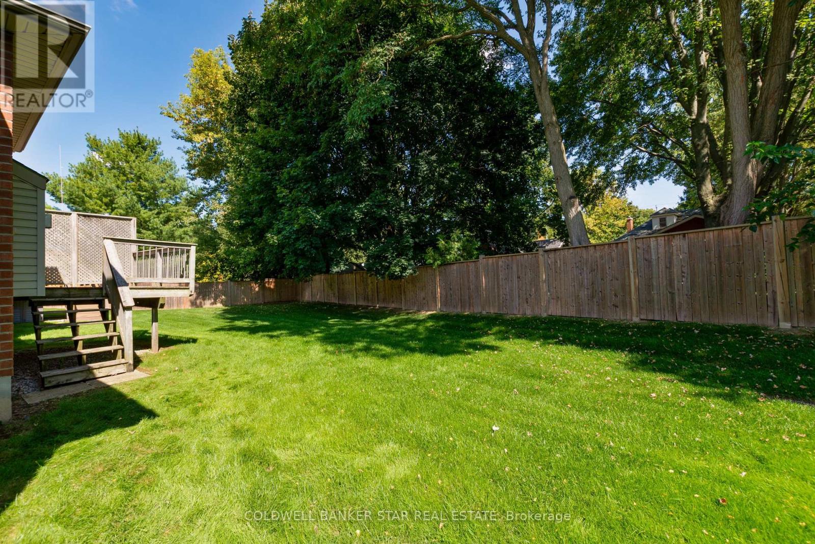 17 - 19 Augusta Crescent, St. Thomas, Ontario  N5R 6J7 - Photo 31 - X12685716