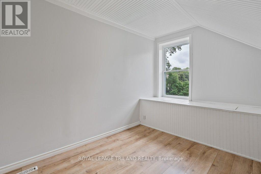 191 Catherine Street, North Middlesex, Ontario  N0M 2K0 - Photo 36 - X12788324