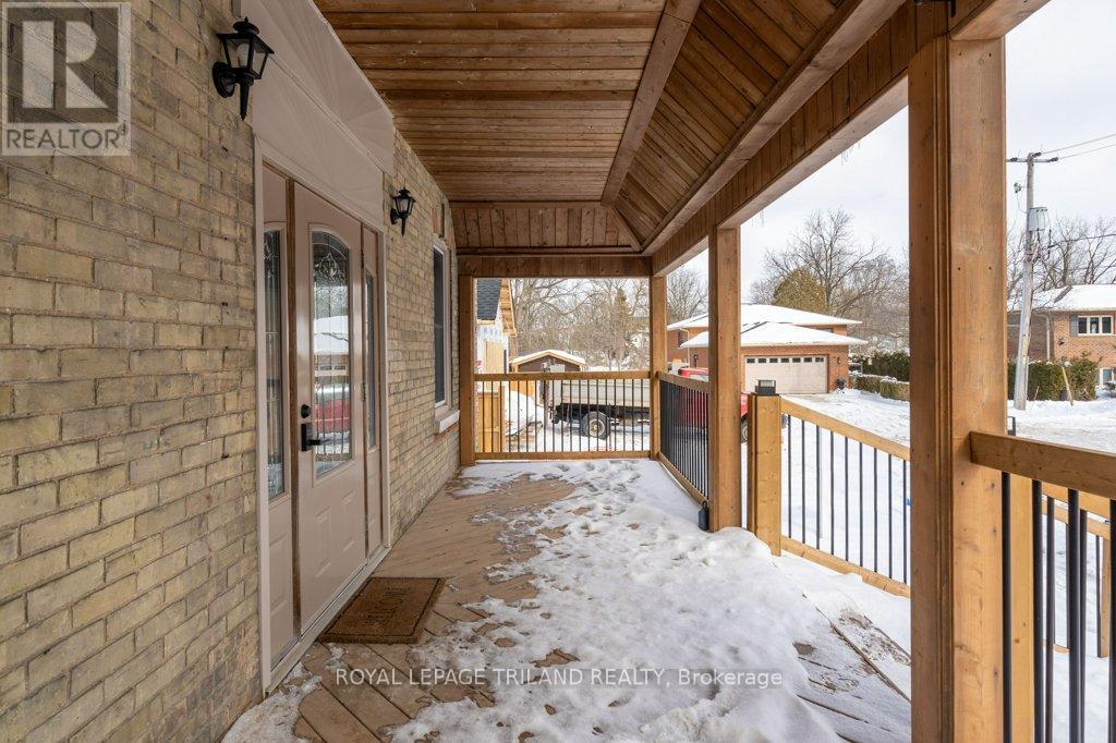 191 Catherine Street, North Middlesex, Ontario  N0M 2K0 - Photo 4 - X12788324