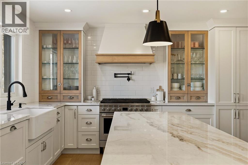 204 Falling Brook Drive, Ancaster, Ontario  L9G 1E6 - Photo 16 - 40814667