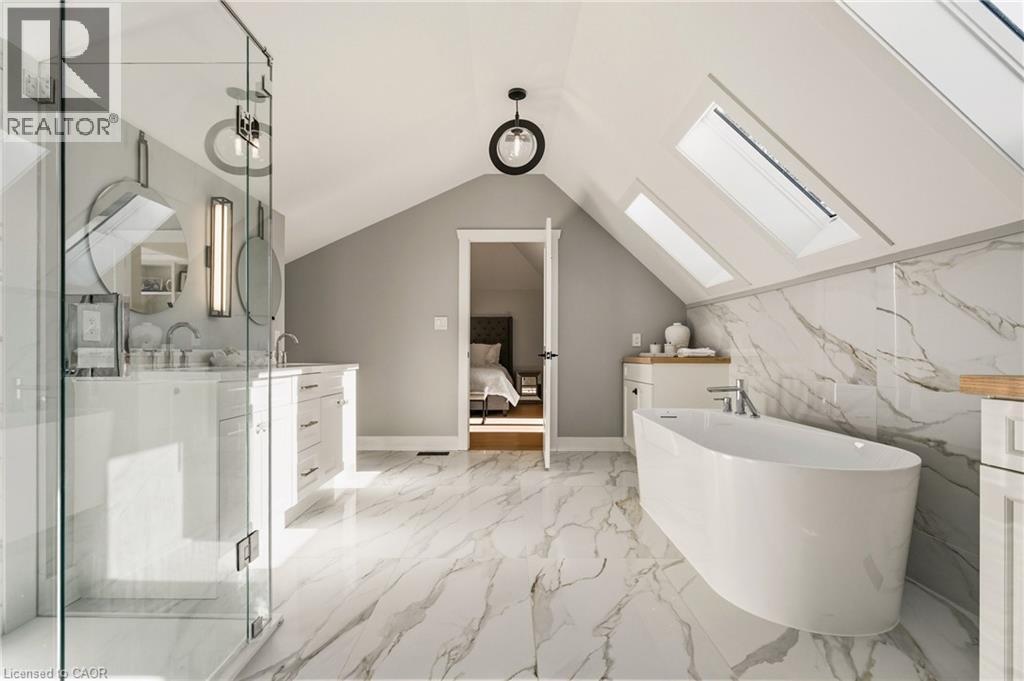 204 Falling Brook Drive, Ancaster, Ontario  L9G 1E6 - Photo 32 - 40814667