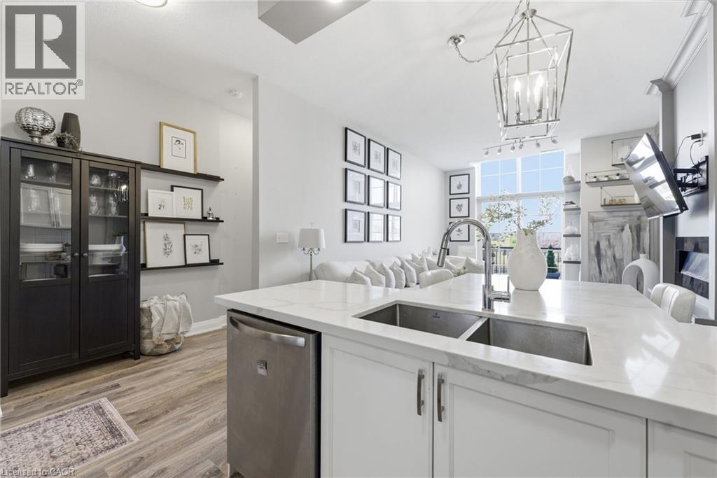 262 Dundas Street E Unit# 322, Waterdown, Ontario  L8B 1A9 - Photo 2 - 40814660