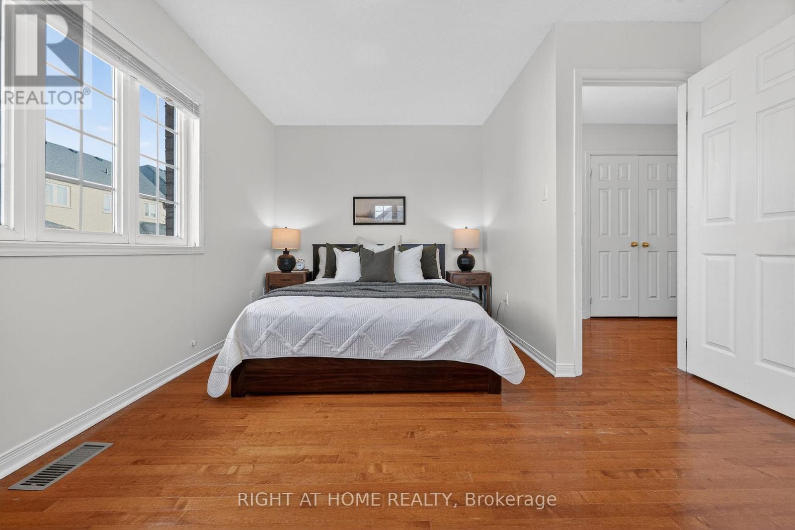 12 - 1070 Glenbourne Drive, Oshawa, Ontario  L1K 0L1 - Photo 25 - E12916276