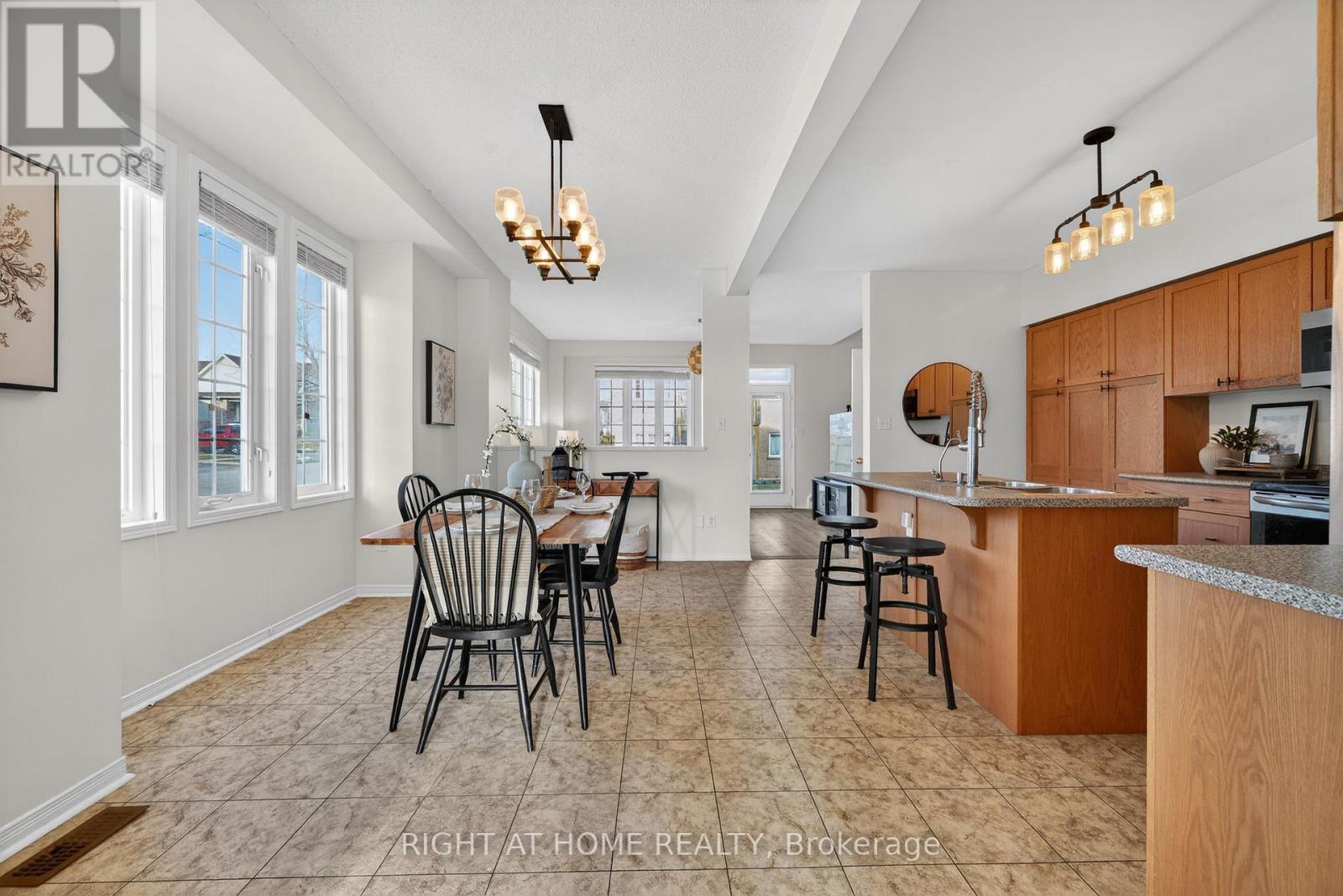 12 - 1070 Glenbourne Drive, Oshawa, Ontario  L1K 0L1 - Photo 6 - E12916276