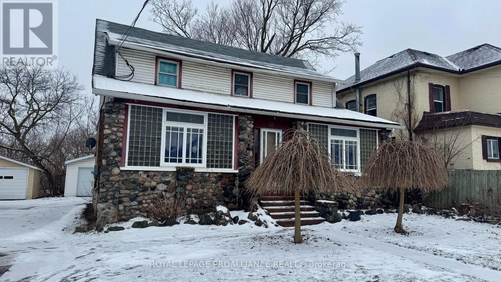 36 Marmora Street, Quinte West, Ontario  K8V 2H6 - Photo 2 - X12916246