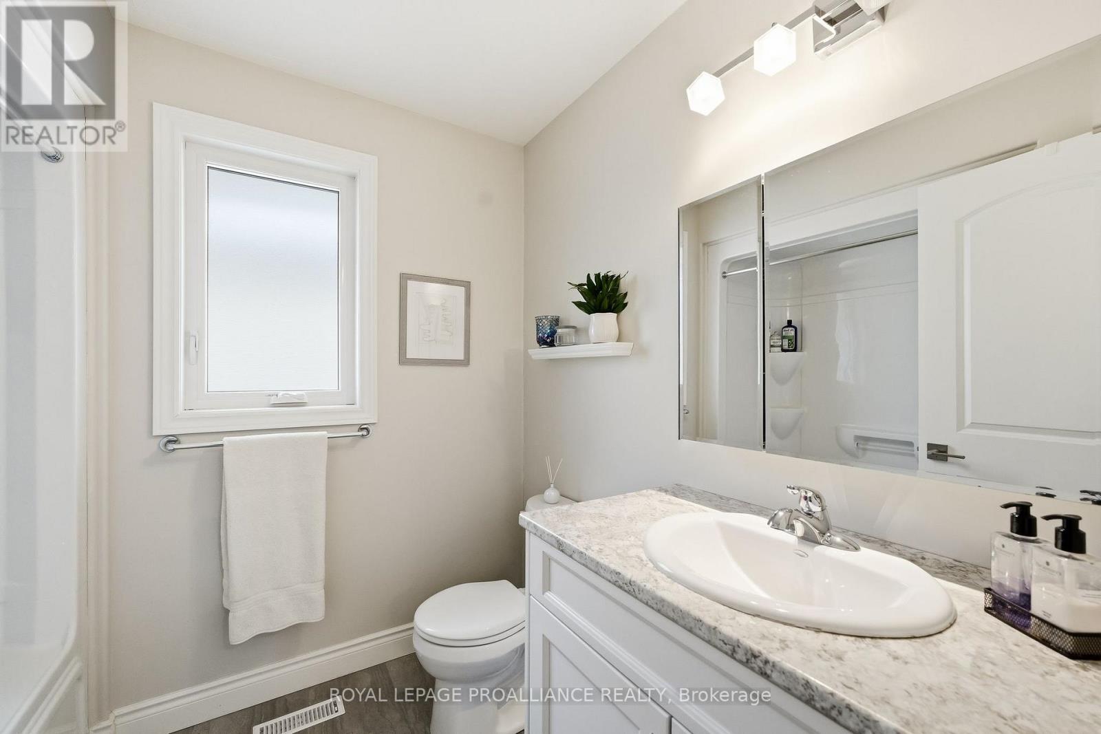 76 Royal Gala Drive, Brighton, Ontario  K0K 1H0 - Photo 29 - X12916288