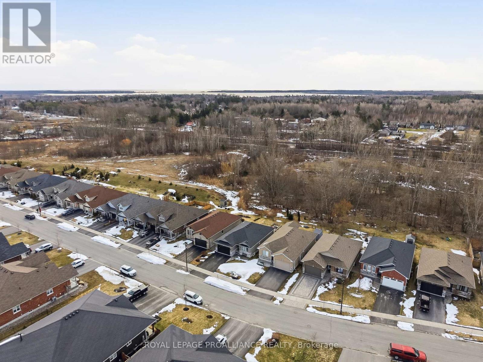 76 Royal Gala Drive, Brighton, Ontario  K0K 1H0 - Photo 4 - X12916288