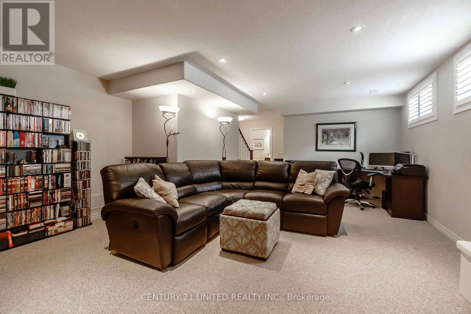 122 - 301 Carnegie Avenue, Peterborough, Ontario  K9L 0E9 - Photo 21 - X12916388