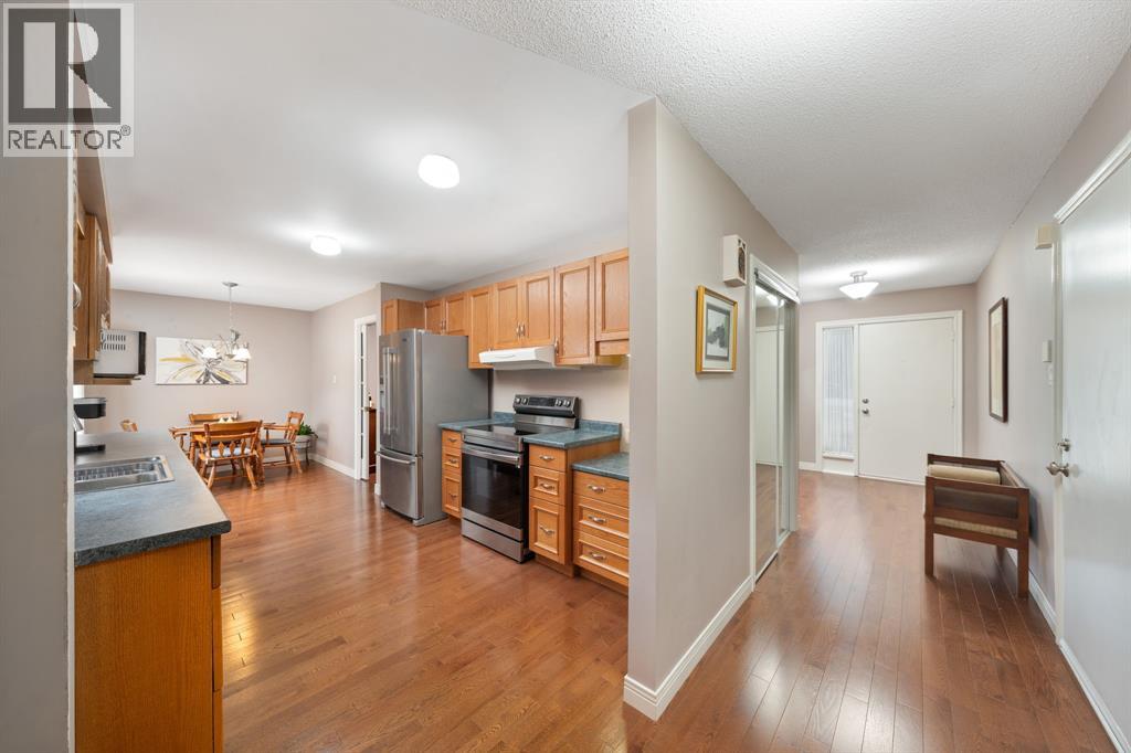 912 Varsity Crescent, Sarnia, Ontario  N7S 4W2 - Photo 10 - 26006119