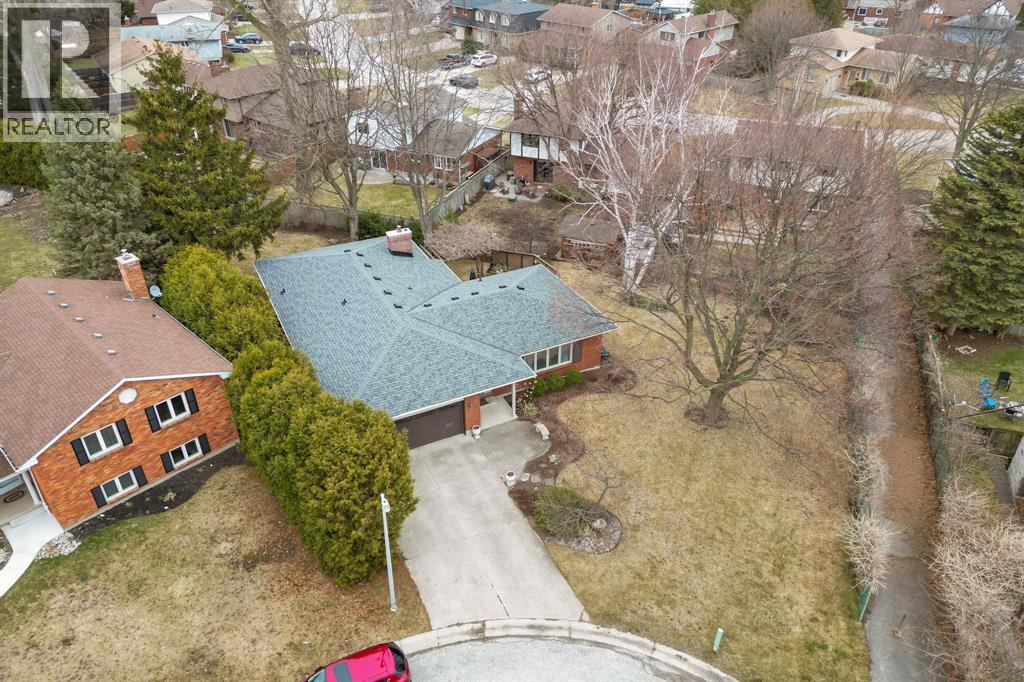 912 Varsity Crescent, Sarnia, Ontario  N7S 4W2 - Photo 42 - 26006119