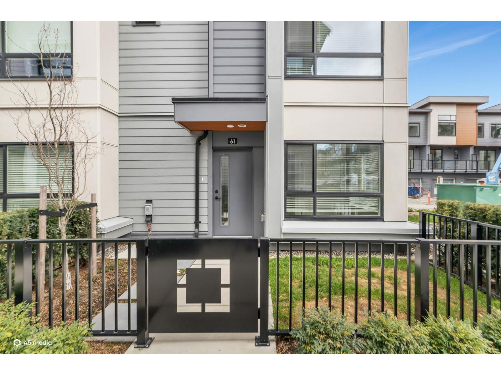 61 30530 Cardinal Avenue, Abbotsford, British Columbia  V2T 0L5 - Photo 2 - R3102898