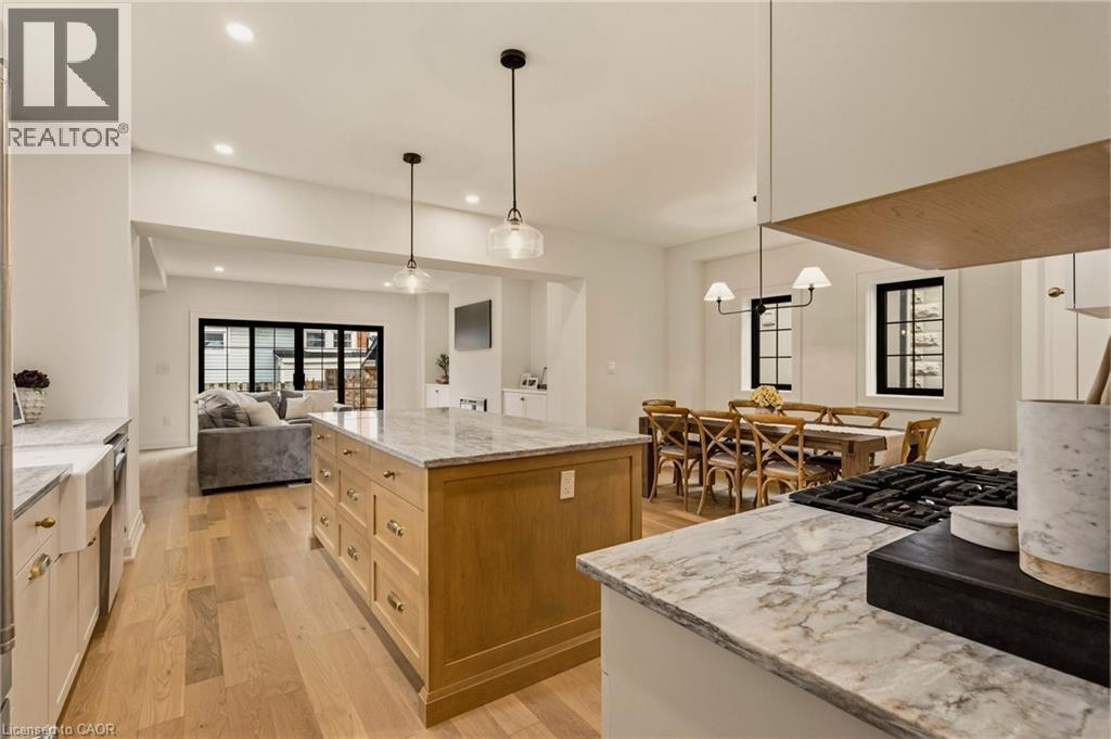 30 Matilda Street N, Dundas, Ontario  L9H 2Z1 - Photo 11 - 40813719