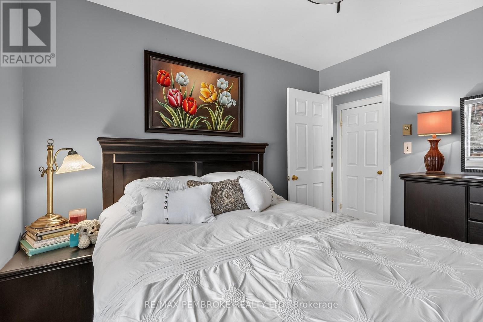 666 Doran Road, Petawawa, Ontario  K8A 6W7 - Photo 25 - X12916334