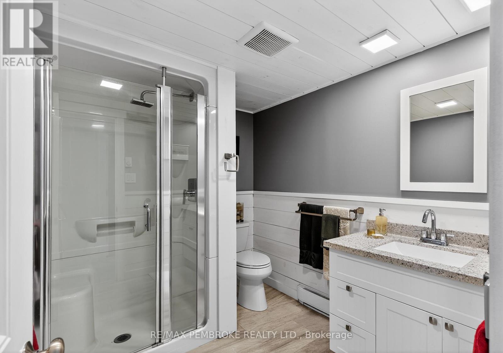 666 Doran Road, Petawawa, Ontario  K8A 6W7 - Photo 39 - X12916334